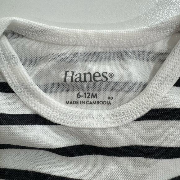 Hanes Striped Sleeveless Tank Bodysuits Size 6-12 Months Bundle of 2 - Picture 2 of 3